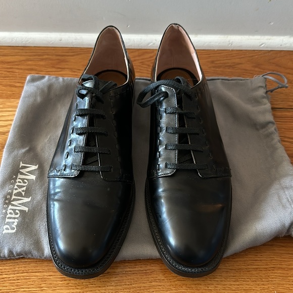 MaxMara classic black women’s lace up oxfords with stitching detail EU39 - Picture 2 of 8